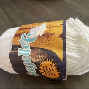 Sayelle White Yarn Skein